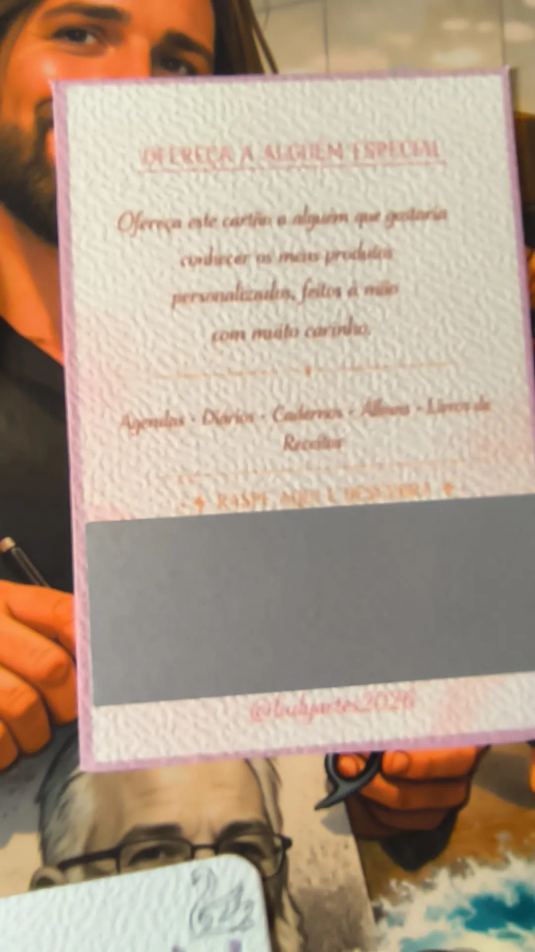 Cartão-oferta para dar a alguém especial, com área de raspar