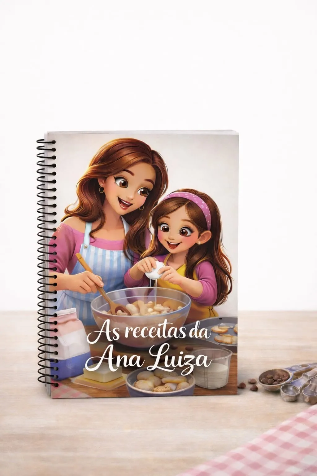 Livro de receitas personalizado da Ana Luiza, com a capa ilustrada de mãe e filha a cozinhar