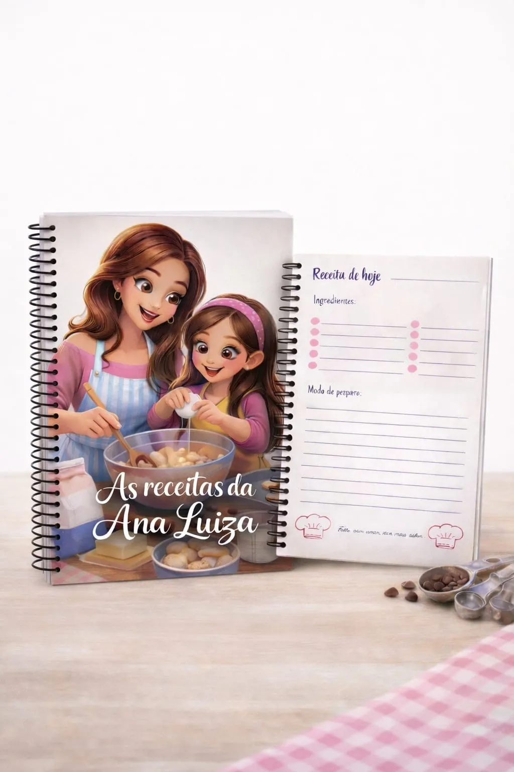 Livro de receitas da Ana Luiza, com a capa ilustrada e uma página de receita